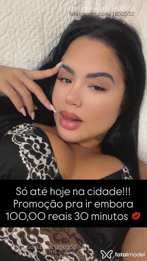 Acompanhante mulher morena (o) de olhos castanhos - Bia Florença