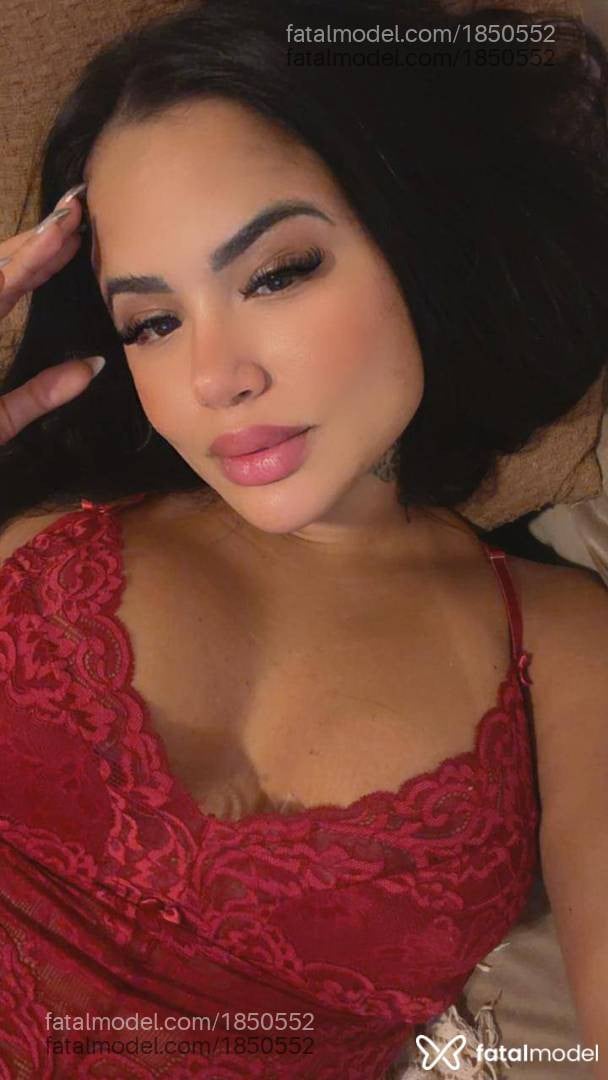 Acompanhante mulher morena (o) de olhos castanhos - Bia Florença
