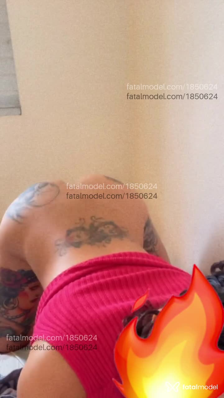 Acompanhante mulher com cabelo castanho de olhos castanhos em São Paulo Acompanhante mulher com cabelo castanho de olhos castanhos em São Paulo - Yanka