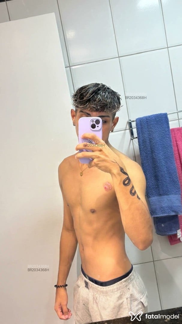 Acompanhante homem morena (o) de olhos castanhos em Belém Acompanhante homem morena (o) de olhos castanhos em Belém - raizel