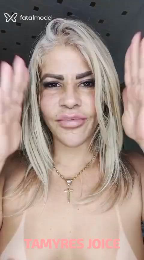 Acompanhante mulher loira (o) de olhos castanhos - Tamyres Joice Acompanhante mulher loira (o) de olhos castanhos - Tamyres Joice