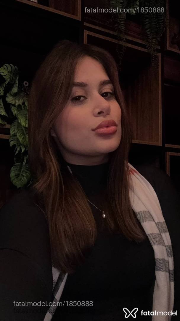 Acompanhante mulher loira (o) de olhos castanhos em Xanxerê - Ágatha Dias