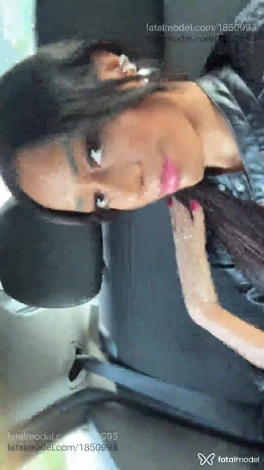 Acompanhante mulher morena (o) de olhos pretos em São Paulo - Taai morena