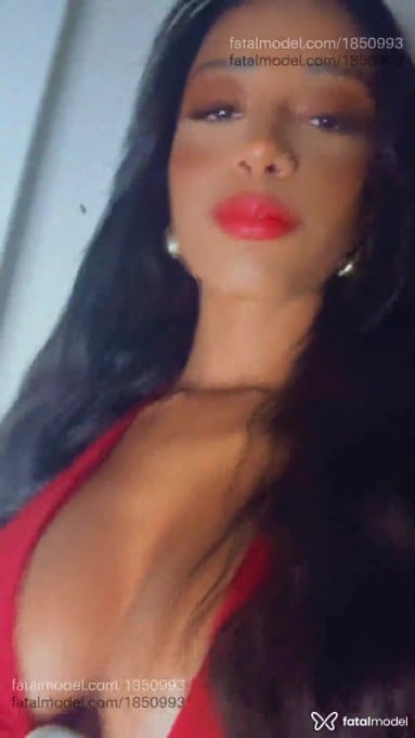 Acompanhante mulher morena (o) de olhos pretos em São Paulo - Taai morena