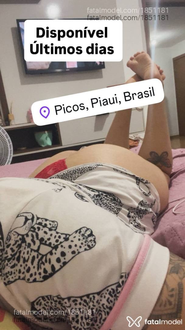 Acompanhante mulher morena (o) de olhos pretos - Emylli Lima