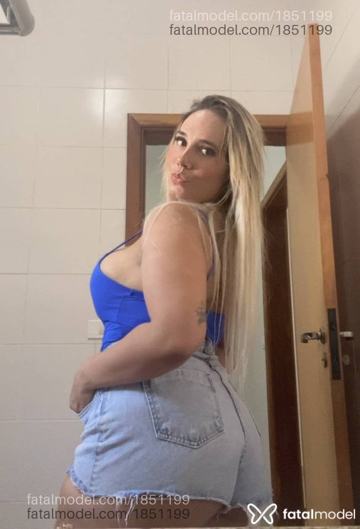 Acompanhante mulher loira (o) de olhos castanhos em Marília - Camila