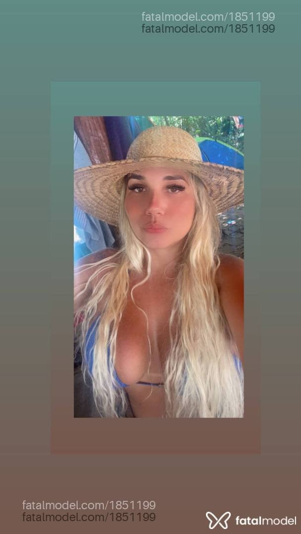 Acompanhante mulher loira (o) de olhos castanhos em Marília - Camila