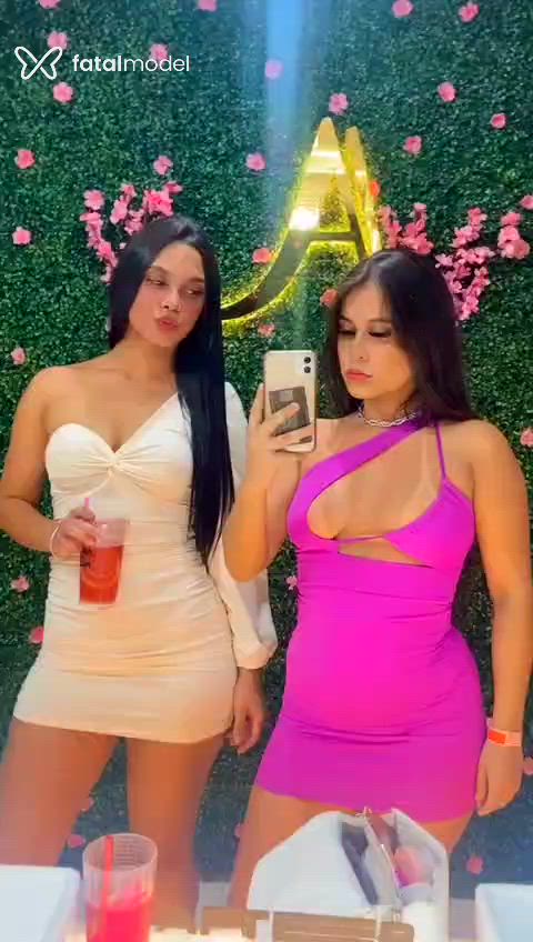 Acompanhante mulher morena (o) de olhos pretos - Liz Maria Acompanhante mulher morena (o) de olhos pretos - Liz Maria