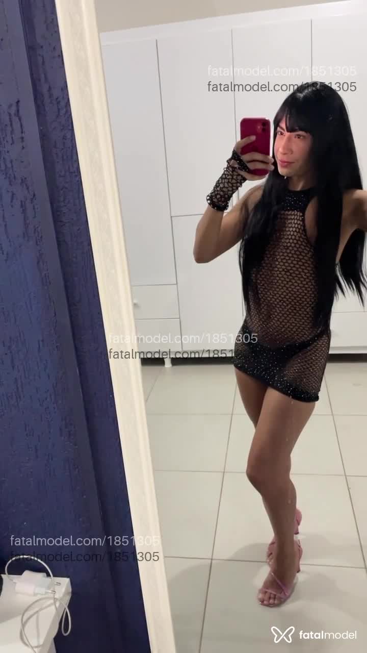 Acompanhante mulher trans morena (o) de olhos castanhos em São Paulo - Melissinha