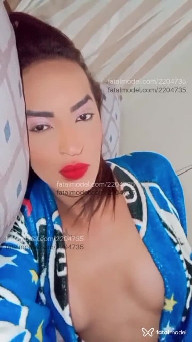 Acompanhante mulher trans com cabelo castanho de olhos castanhos em Alvorada - Vs Vanessa