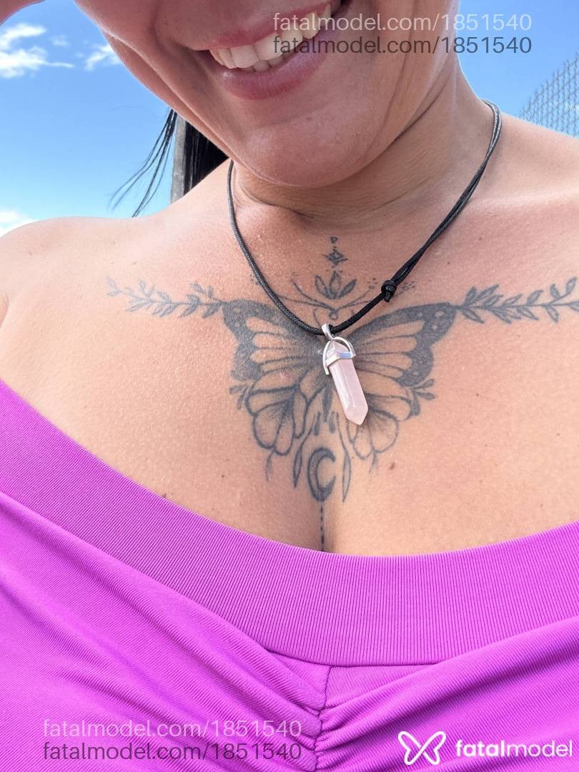 Acompanhante mulher morena (o) de olhos castanhos - Jessica Andrade
