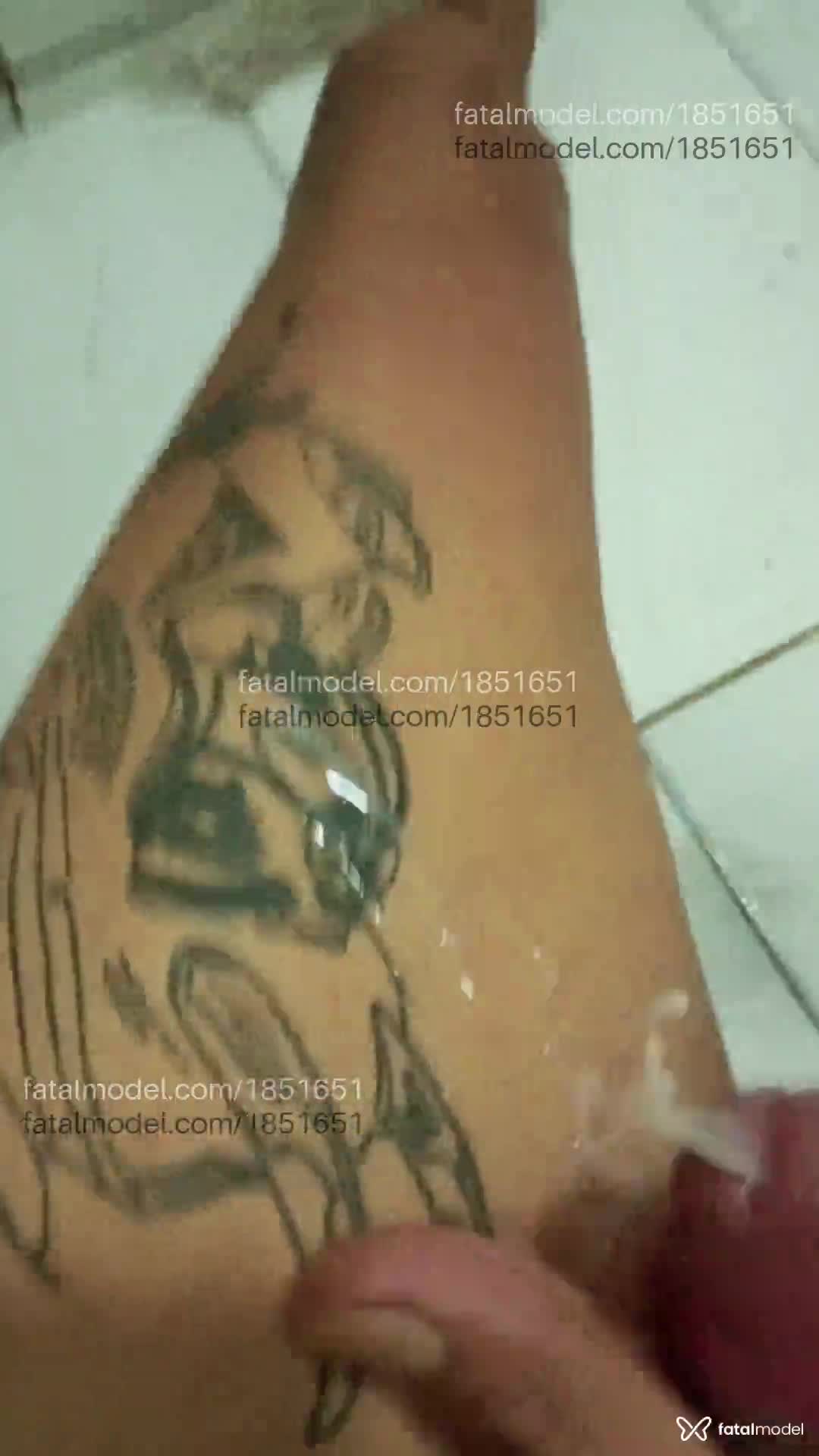 Acompanhante homem com cabelo castanho de olhos castanhos em Vila Velha - Adrian