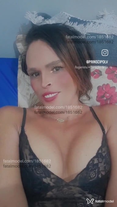 Acompanhante mulher trans morena (o) de olhos castanhos em Luís Eduardo Magalhães - Vitória prinscipol