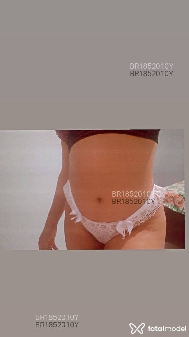 Acompanhante mulher com cabelo castanho de olhos pretos em Bebedouro Acompanhante mulher com cabelo castanho de olhos pretos em Bebedouro - Fernanda Meira