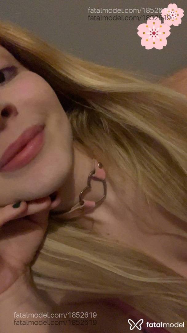 Acompanhante mulher loira (o) de olhos castanhos em São Paulo - Lizzy Sweet