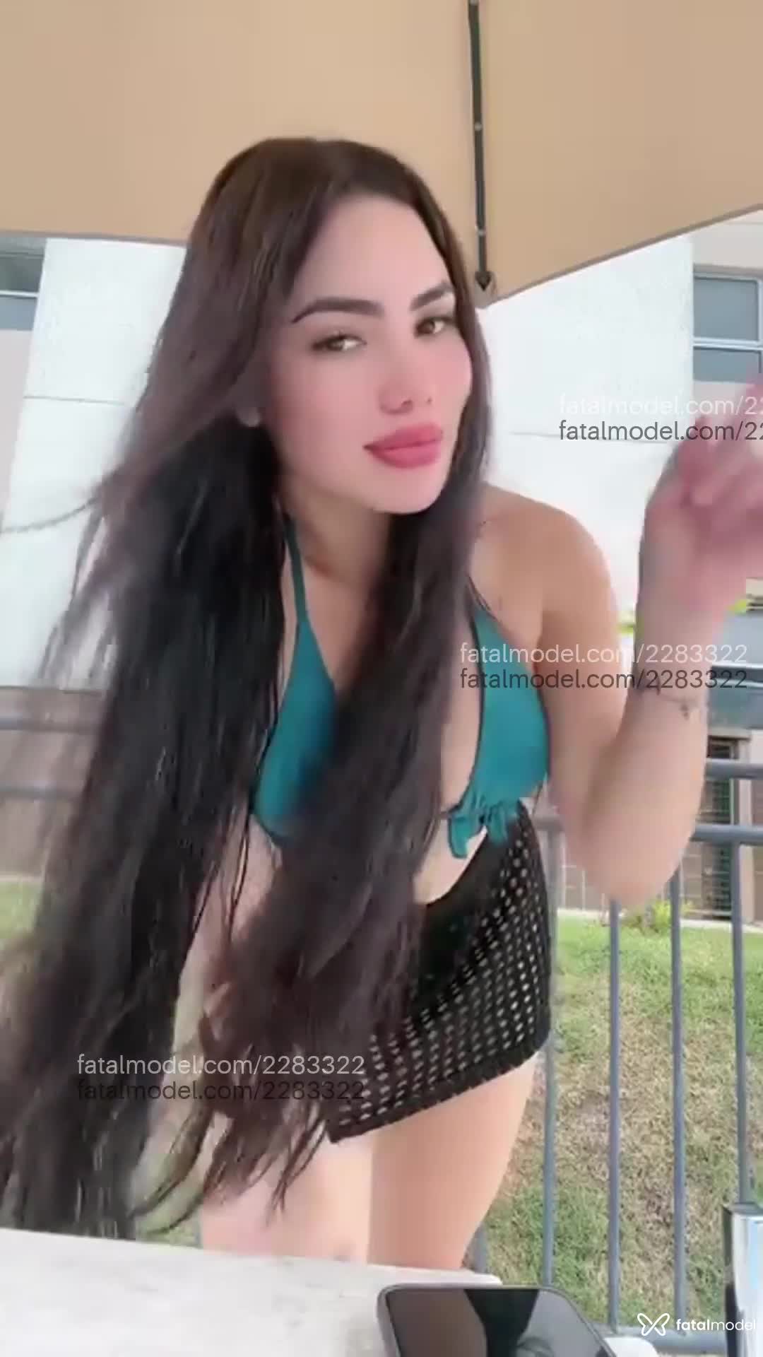 Acompanhante mulher morena (o) de olhos castanhos - Katlen Acompanhante mulher morena (o) de olhos castanhos - Katlen