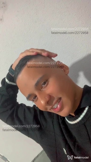 Acompanhante homem morena (o) de olhos castanhos em São Paulo Acompanhante homem morena (o) de olhos castanhos em São Paulo - Mikael