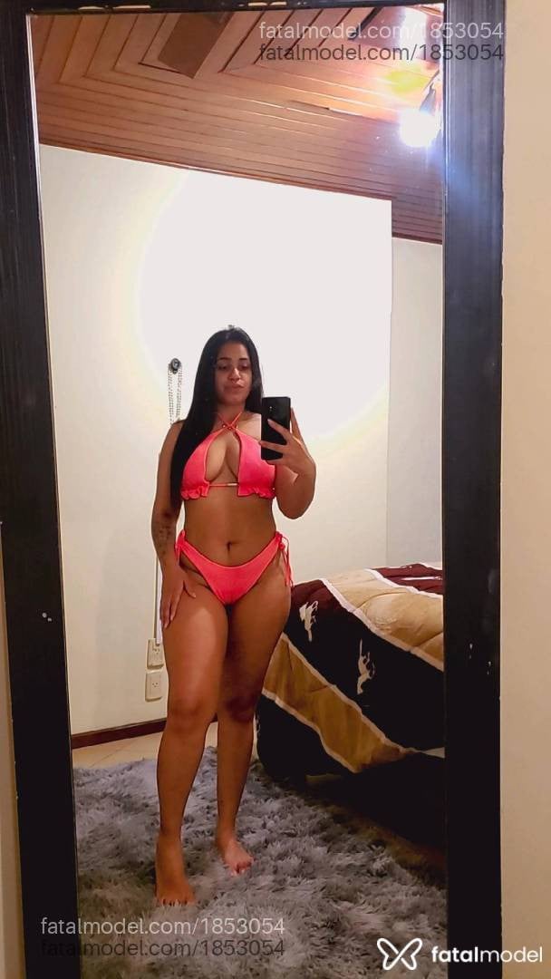 Acompanhante mulher morena (o) de olhos mel - Camilinhaa Mello