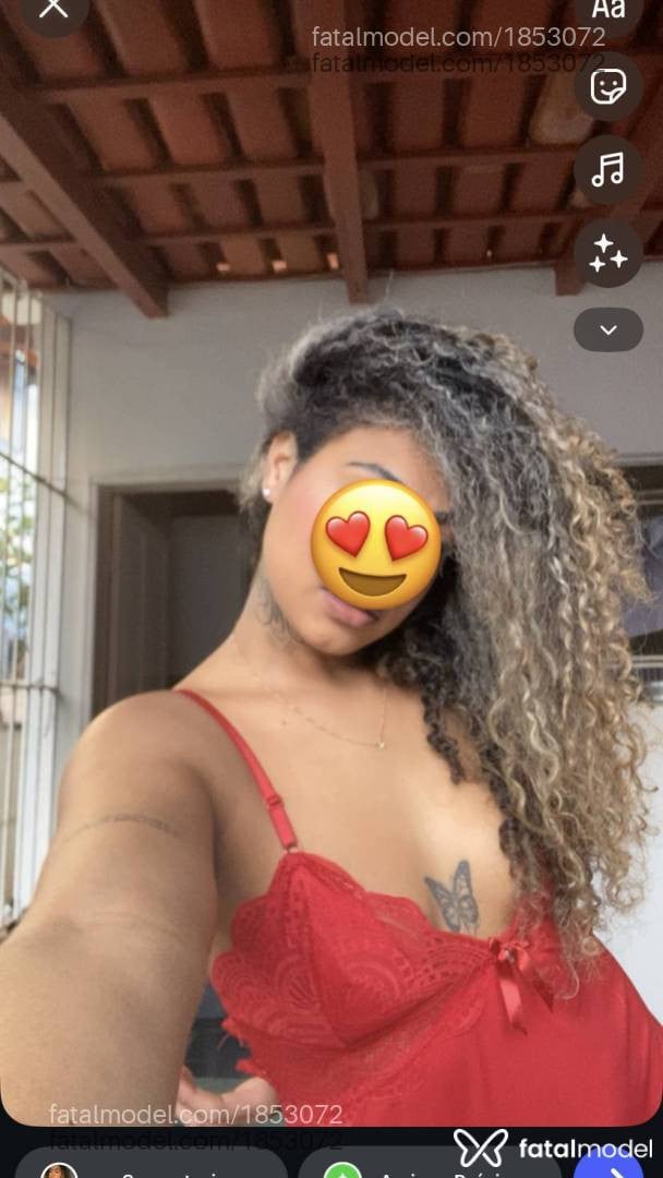Acompanhante mulher loira (o) de olhos castanhos em Linhares - Beatriz