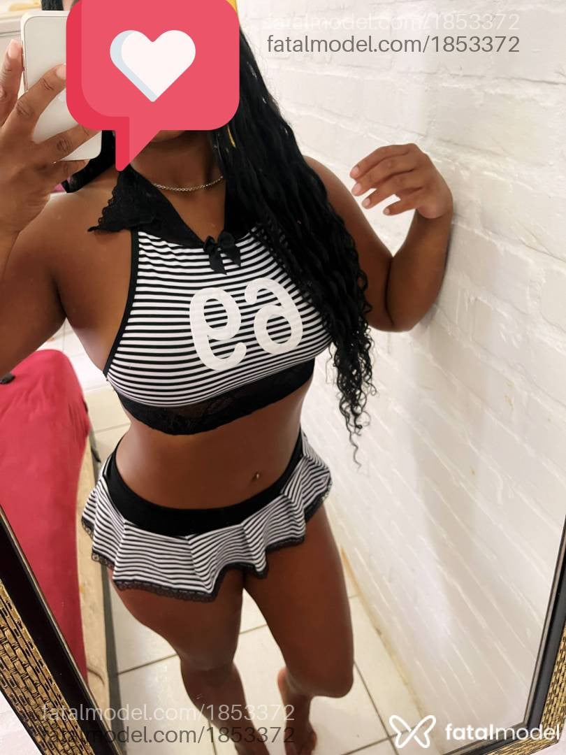 Acompanhante mulher morena (o) de olhos pretos em Balneário Piçarras - Jheny Bonfim