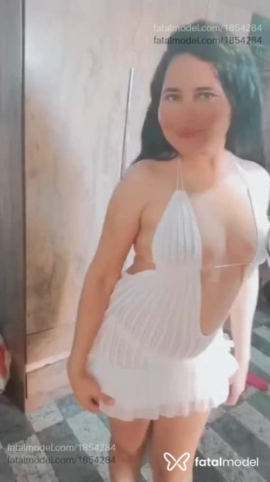 Acompanhante mulher morena (o) de olhos mel em Virtual - Melanie Tavares