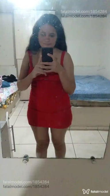 Acompanhante mulher morena (o) de olhos mel em Virtual - Melanie Tavares