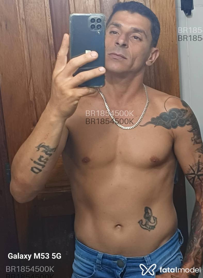 Acompanhante homem morena (o) de olhos castanhos em Ouro Branco Acompanhante homem morena (o) de olhos castanhos em Ouro Branco - Edson