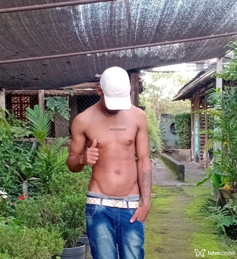 Acompanhante homem morena (o) de olhos castanhos - Enrique