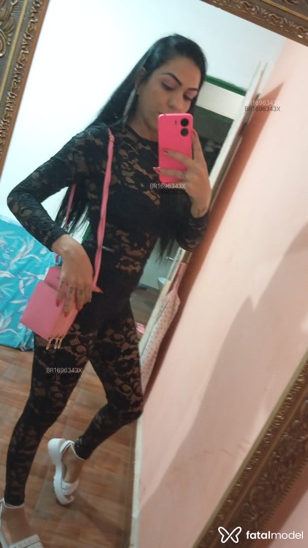 Acompanhante mulher morena (o) de olhos castanhos em Pirassununga Acompanhante mulher morena (o) de olhos castanhos em Pirassununga - Samantha shishieri