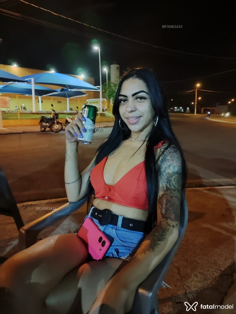 Acompanhante mulher morena (o) de olhos castanhos em Pirassununga Acompanhante mulher morena (o) de olhos castanhos em Pirassununga - Samantha shishieri