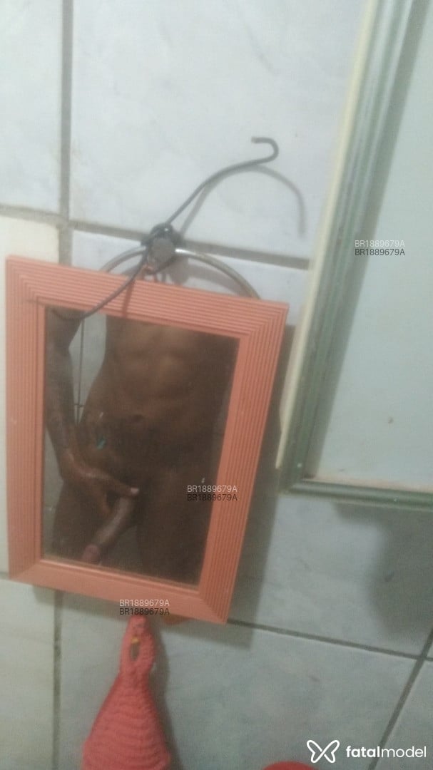 Acompanhante homem morena (o) de olhos pretos em Monte Carmelo - Felpzin Mineiro