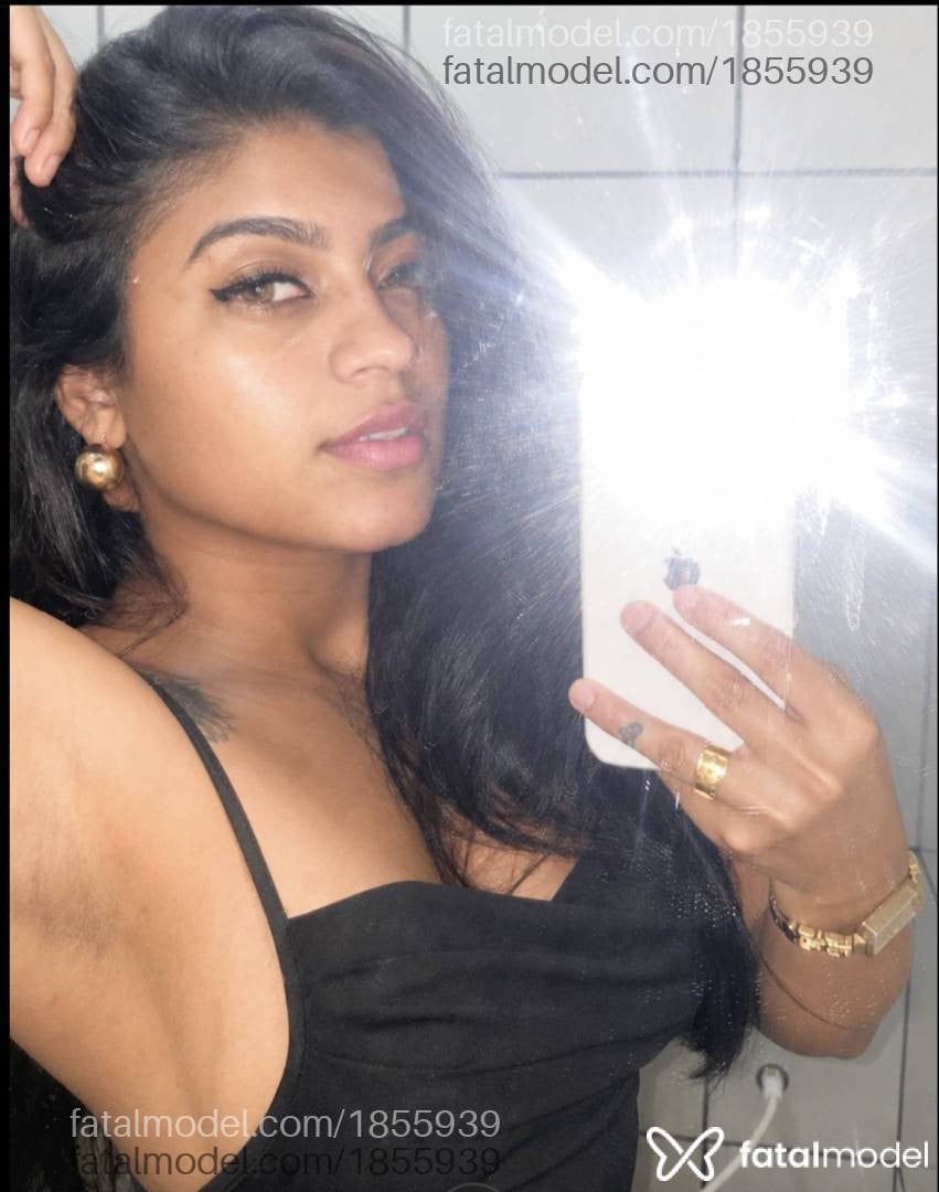 Acompanhante mulher morena (o) de olhos pretos em Cuiabá - Jasmim