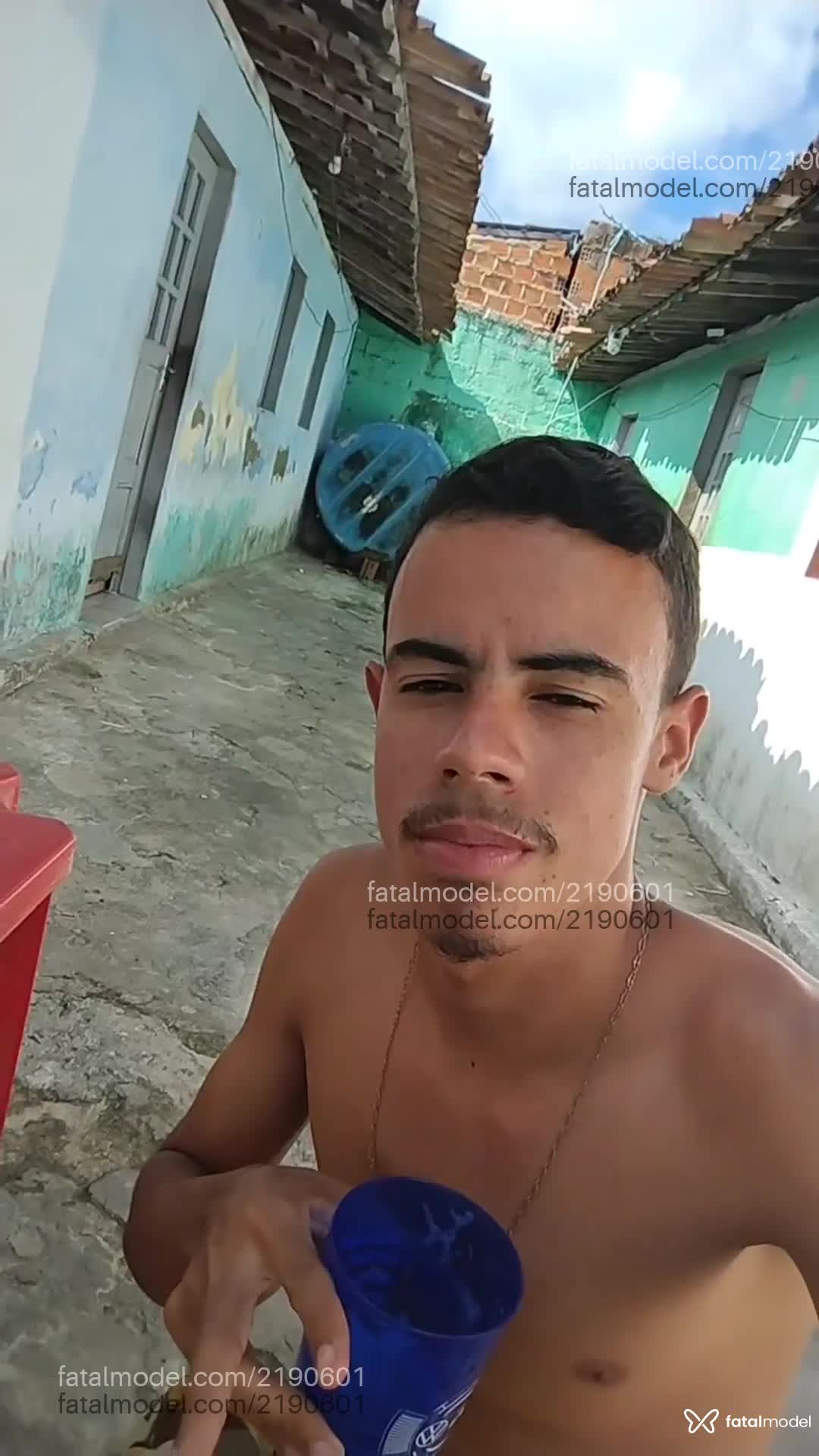 Acompanhante homem morena (o) de olhos castanhos em Maceió - Tiago Ferreira