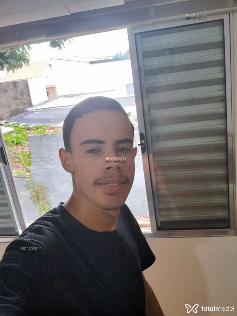 Acompanhante homem morena (o) de olhos castanhos em Maceió - Tiago Ferreira