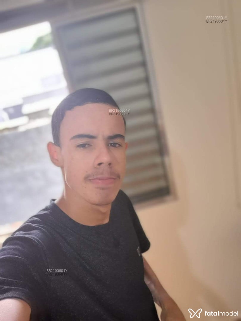 Acompanhante homem morena (o) de olhos castanhos em Maceió - Tiago Ferreira