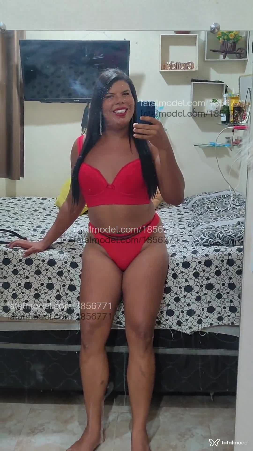 Acompanhante mulher trans morena (o) de olhos pretos em Santa Cruz do Capibaribe - Hellen Alves