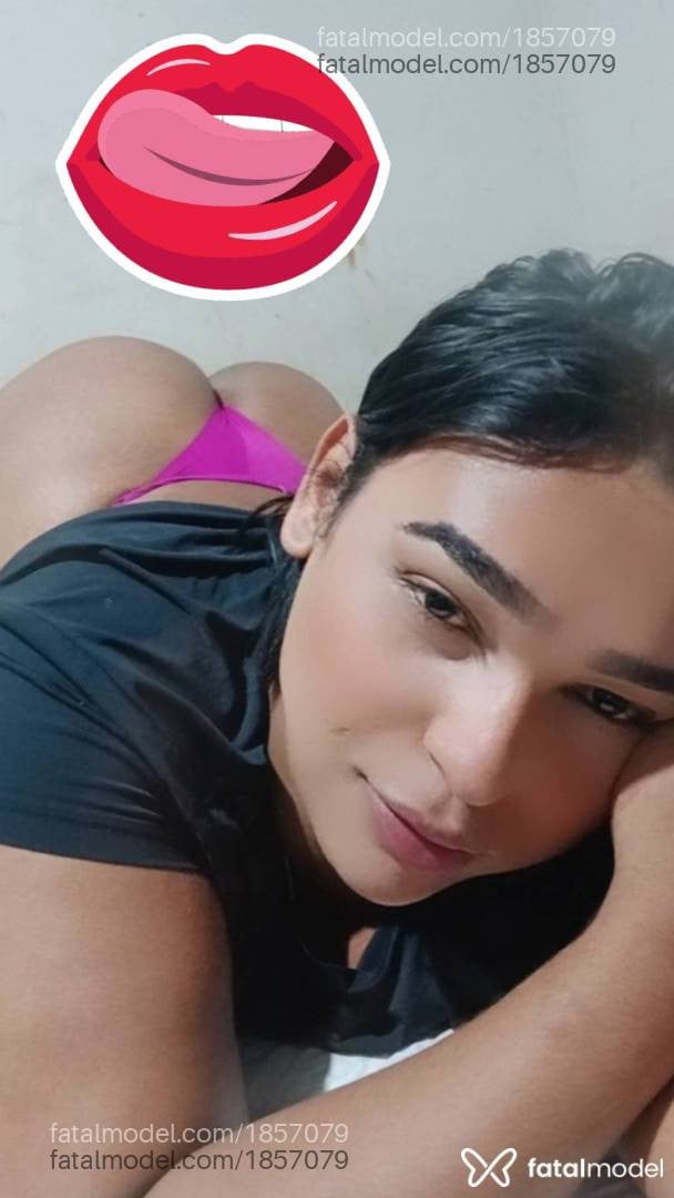 Acompanhante mulher trans morena (o) de olhos castanhos em Sapezal - Mirelly Garcia