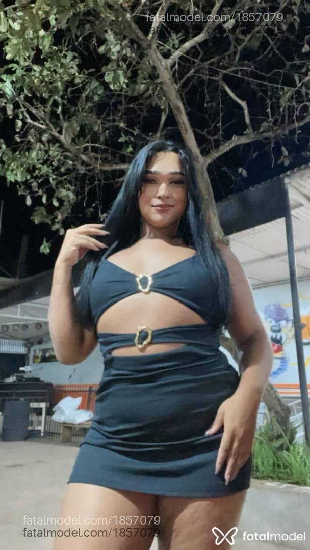 Acompanhante mulher trans morena (o) de olhos castanhos em Sapezal - Mirelly Garcia