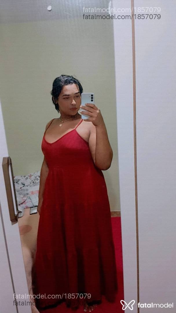 Acompanhante mulher trans morena (o) de olhos castanhos em Sapezal - Mirelly Garcia