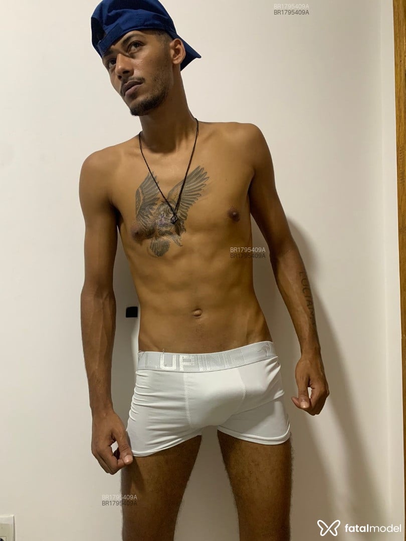 Acompanhante homem morena (o) de olhos castanhos em Rio de Janeiro - Paco ferrary