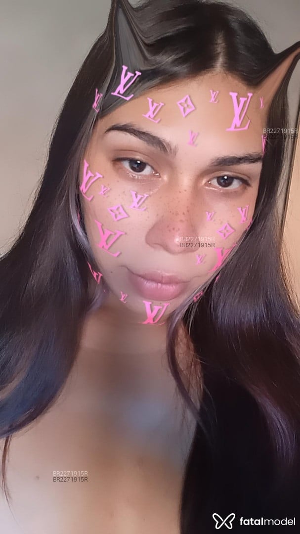 Acompanhante mulher trans morena (o) de olhos castanhos em Porto Velho - Imola Johnson