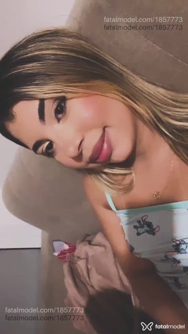 Acompanhante mulher loira (o) de olhos castanhos em Salvador - Luara