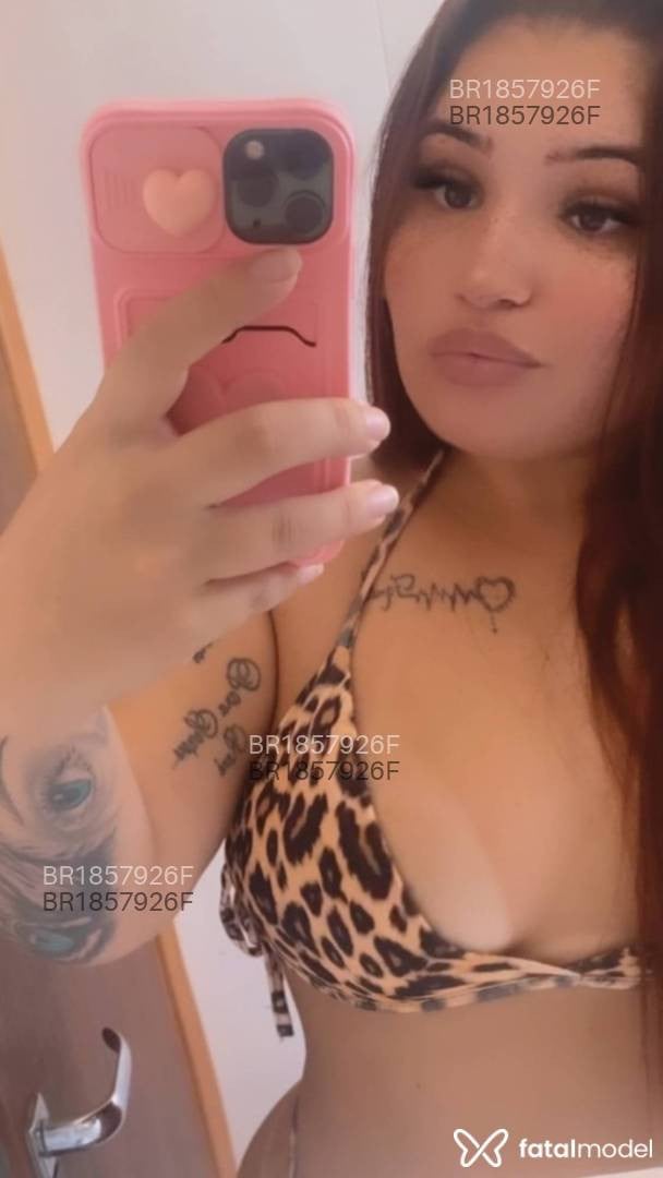 Acompanhante mulher ruiva (o) de olhos castanhos em Tramandaí Acompanhante mulher ruiva (o) de olhos castanhos em Tramandaí - Alice