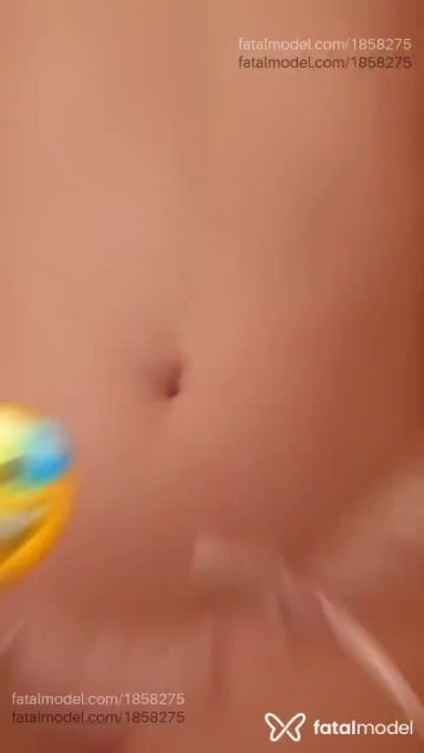 Acompanhante mulher morena (o) de olhos mel em São Lourenço Acompanhante mulher morena (o) de olhos mel em São Lourenço - Rubia