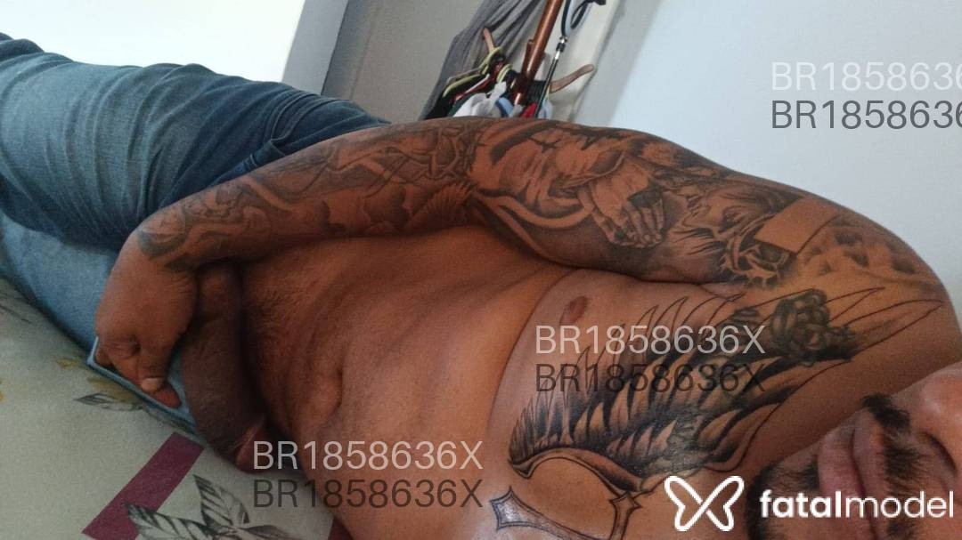 Acompanhante homem morena (o) de olhos castanhos em Goiânia - PAULO GOMES