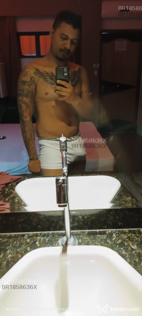 Acompanhante homem morena (o) de olhos castanhos em Goiânia - PAULO GOMES