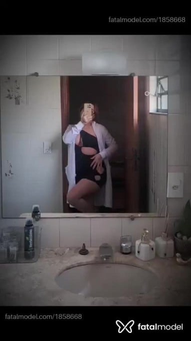 Acompanhante mulher ruiva (o) de olhos castanhos em Campinas - Agatha Pinheiro