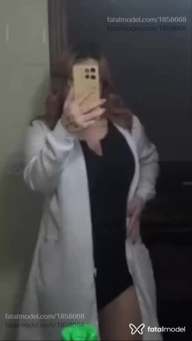 Acompanhante mulher ruiva (o) de olhos castanhos em Campinas - Agatha Pinheiro