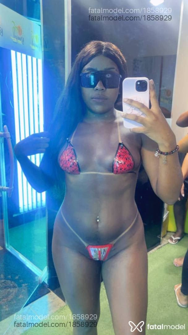 Acompanhante mulher morena (o) de olhos mel em São Mateus Acompanhante mulher morena (o) de olhos mel em São Mateus - Fabiana Angelotti