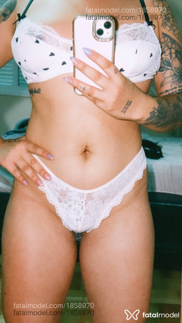 Acompanhante mulher morena (o) de olhos pretos em Bagé - Luiza